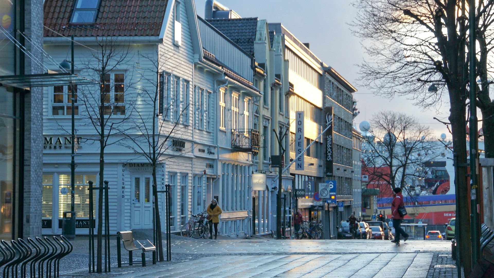 gunnar-ridderstrom-Y8Dxkh8LEH8-unsplash.jpg